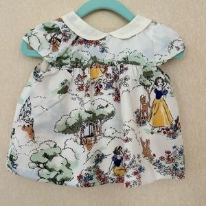 DISNEY SNOW WHITE BABY TOILE MATCHING SET
6-12mo